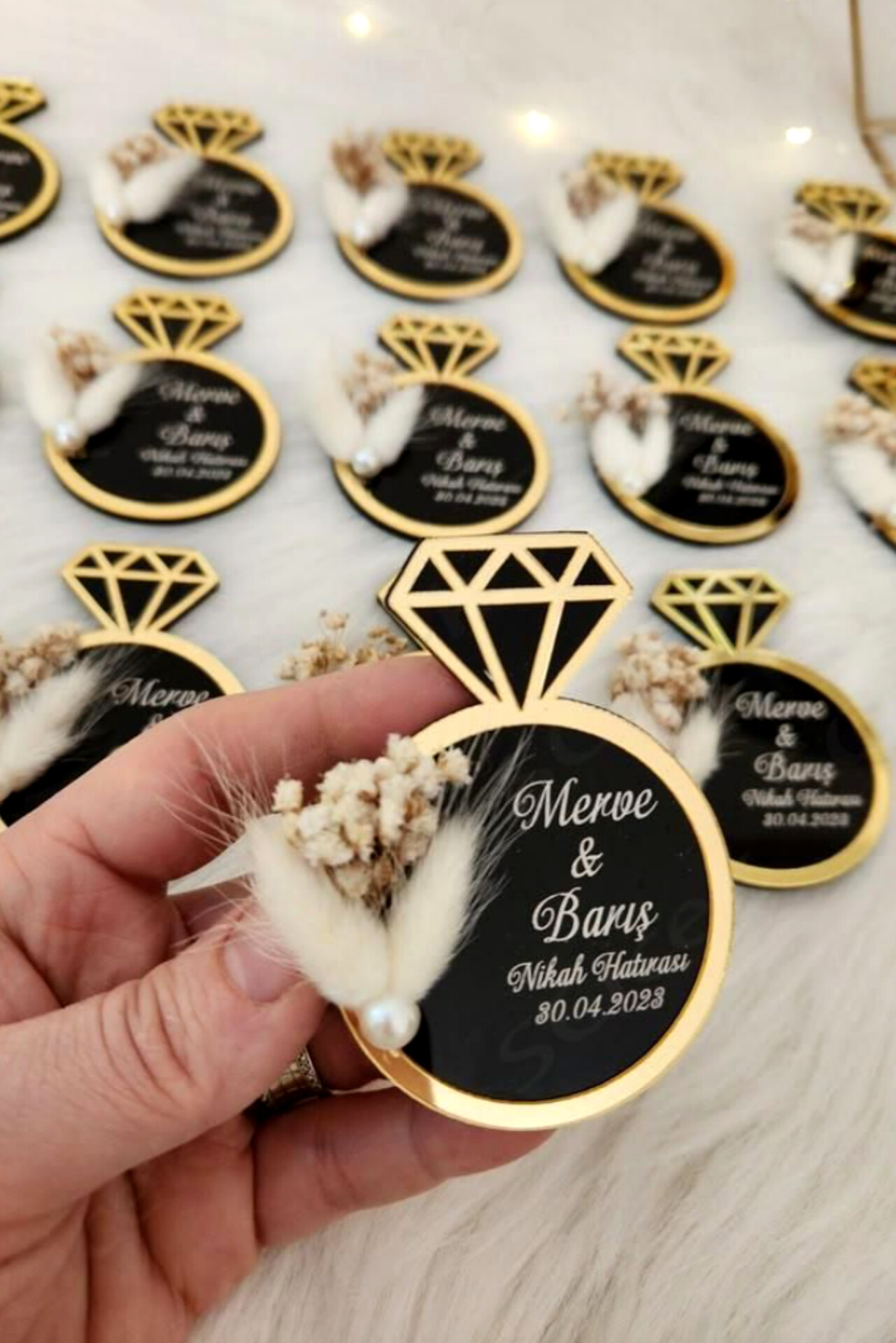 گیفت مدل انگشتر